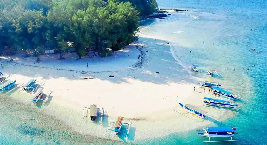 Lombok-in-3-Days-From-Sasak-Villages-to-the-Serene-Gili-Islands